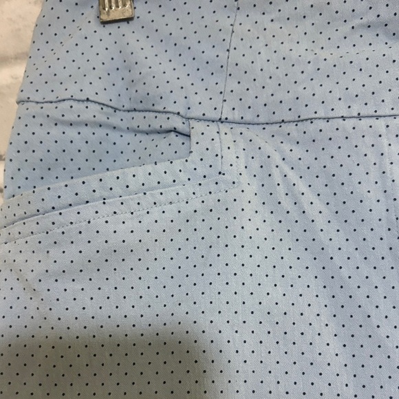 Reitmans Sky Blue Polka Dot Capri , size 4 petite, with front pockets - Picture 5 of 8